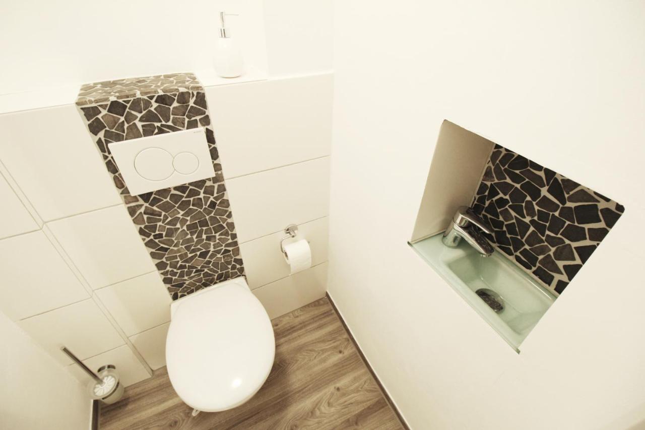 Secret Hideaways Space Loft Wohndesign Auf 2 Etagen L 450M Bis Uni Duisburg Exterior foto